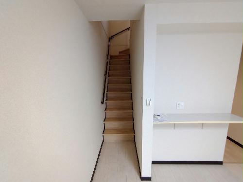 その他　２階から３階への階段