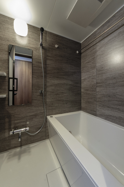 バス・シャワールーム　※写真は同タイプ住戸です。