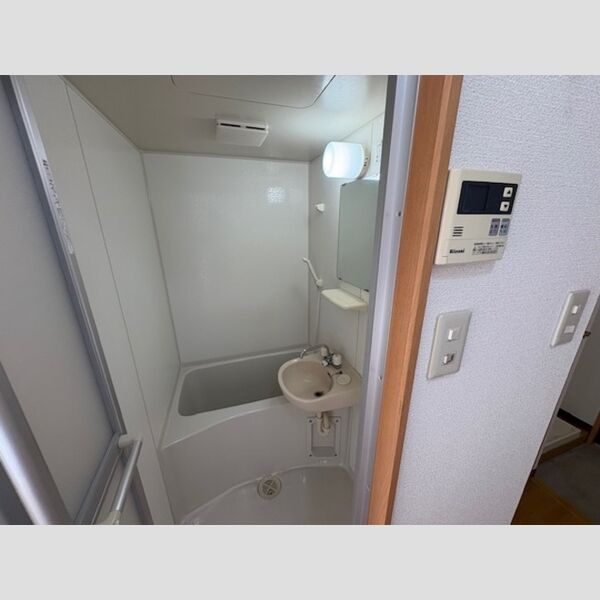 バス・シャワールーム　浴室