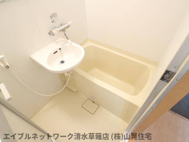 バス・シャワールーム　お風呂です