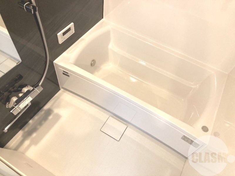 バス・シャワールーム　浴室乾燥機＆追い焚き機能付きバス♪