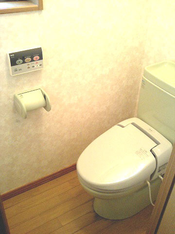 トイレ　洗浄便座