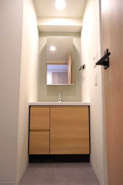 洗面設備　※写真は同タイプ住戸です。