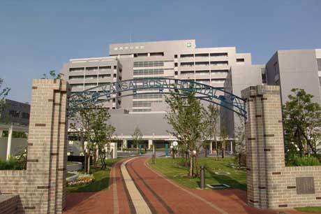 病院　独立行政法人労働者健康福祉機構関（病院）まで777m