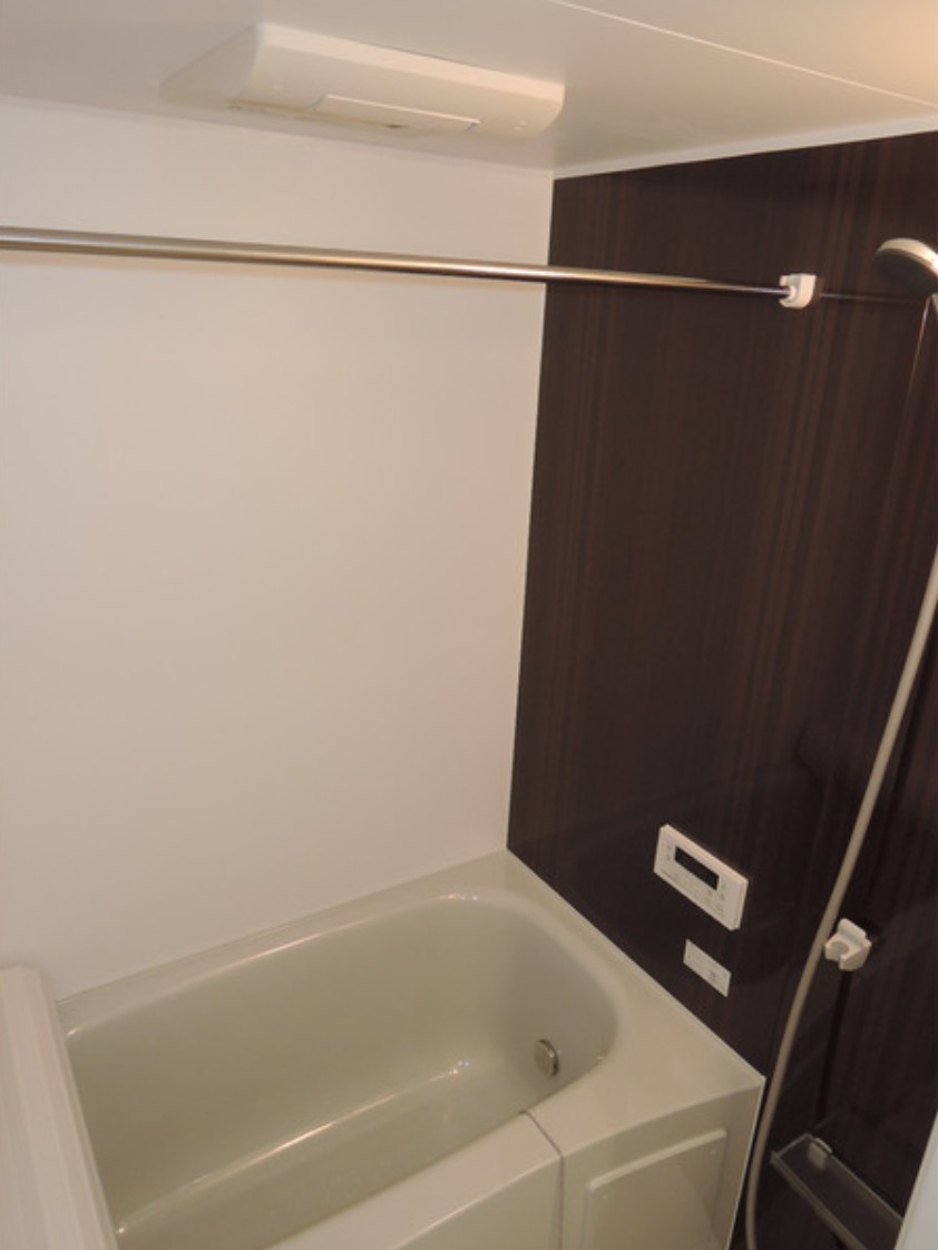 バス・シャワールーム　風呂