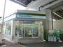 コンビニ　ファミリーマート江田駅前店（コンビニ）まで801m