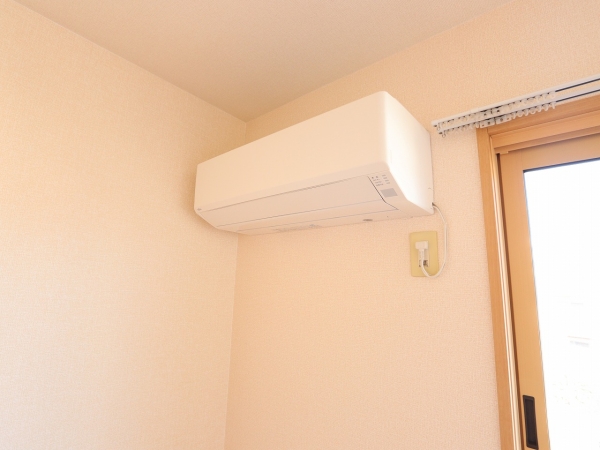 その他設備　リビングエアコン