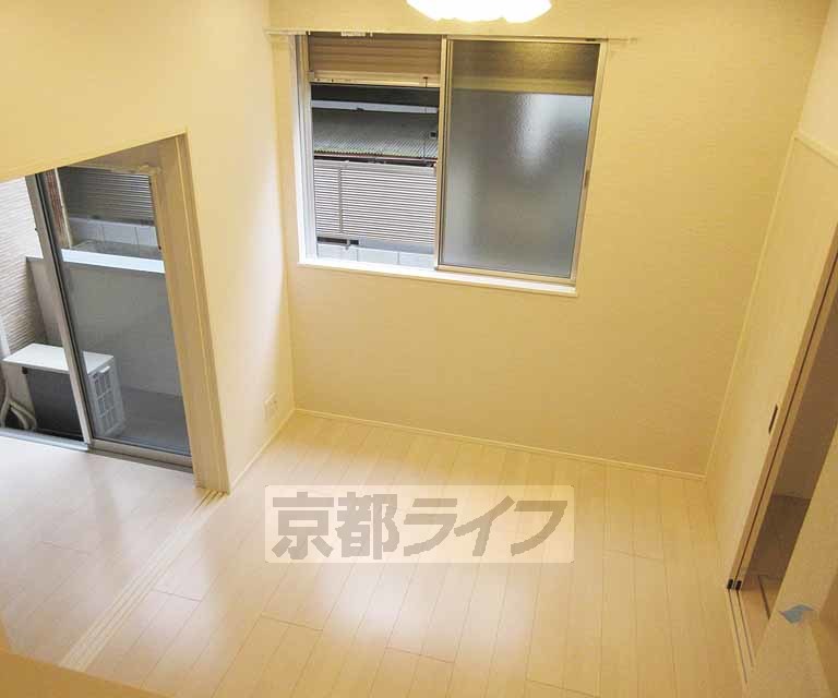 居室・リビング　明るいお部屋です