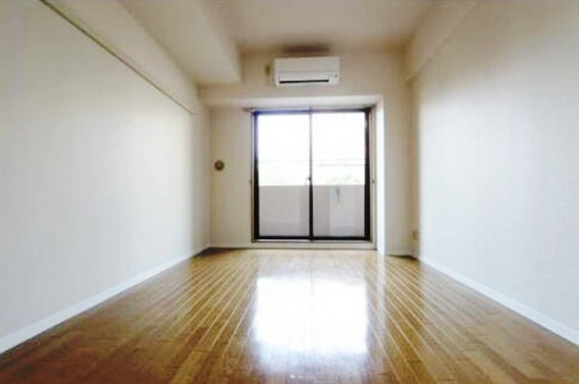 居室・リビング　同仕様写真