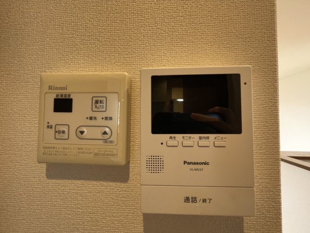 セキュリティ　モニター付きインターホンです