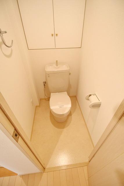 トイレ　トイレもきれいです