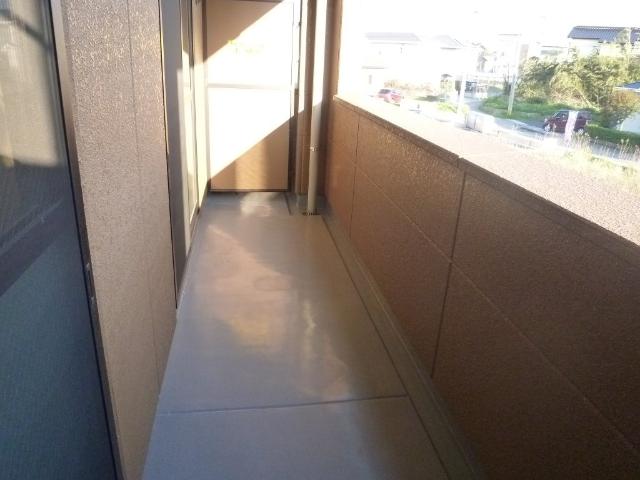 バルコニー　ベランダ