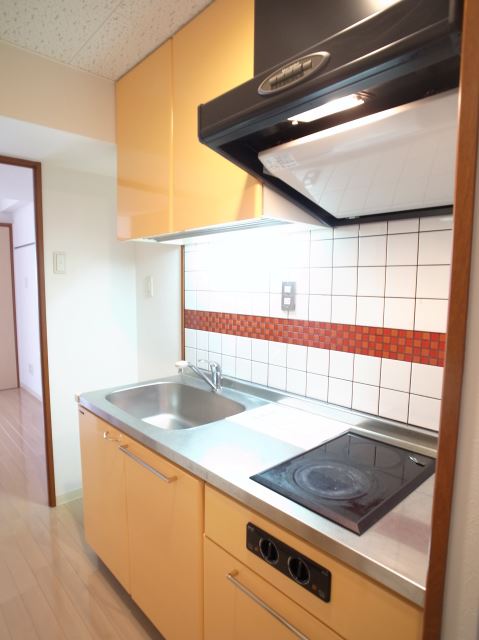 キッチン　写真は別タイプのお部屋になります