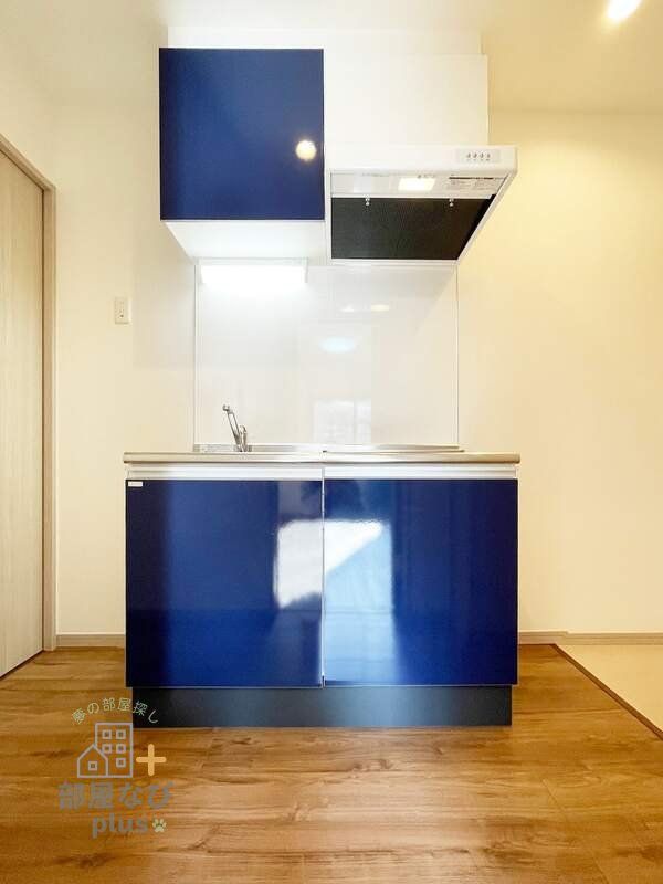 キッチン　※他号室写真です