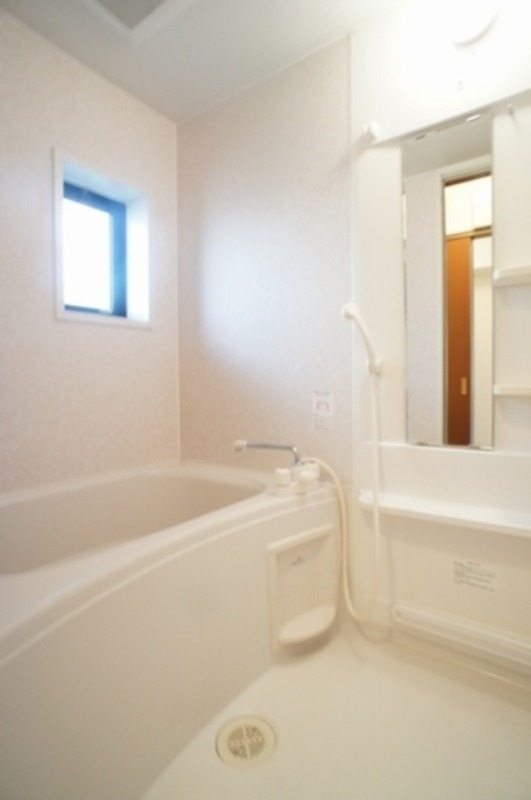 バス・シャワールーム　図面と現状に相違がある場合には現状を優先