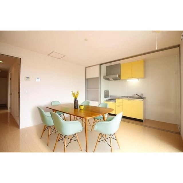 居室・リビング　※家具家電はＡＩイメージになります。