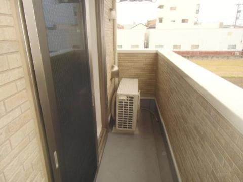 バルコニー　バルコニー（イメージ）