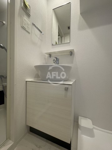 洗面設備　エスリードレジデンス大阪難波　洗面所