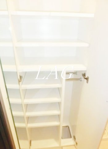 収納　シューズボックスです。