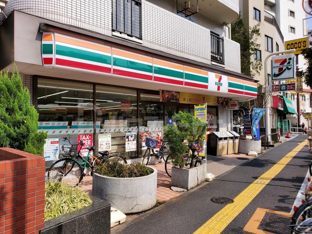 コンビニ　セブンイレブン北砂3丁目店（コンビニ）まで140m