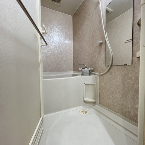 バス・シャワールーム　同仕様タイプです