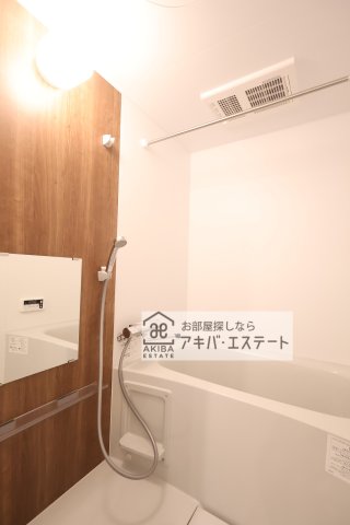 バス・シャワールーム　同一仕様写真