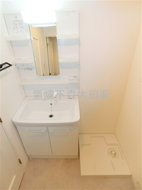 洗面設備　独立洗面台　室内洗濯機置き場