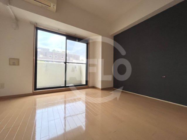 居室・リビング　コスモプレミアムベイ大阪　リビング