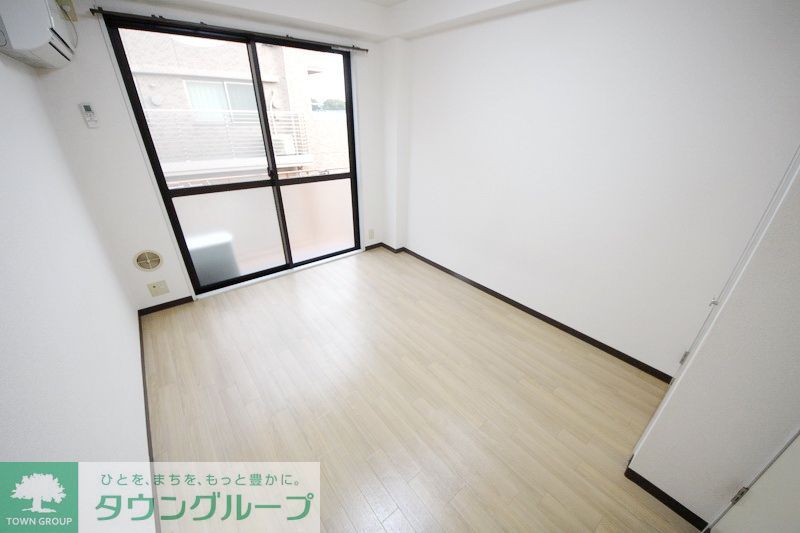 居室・リビング　同タイプ別部屋写真
