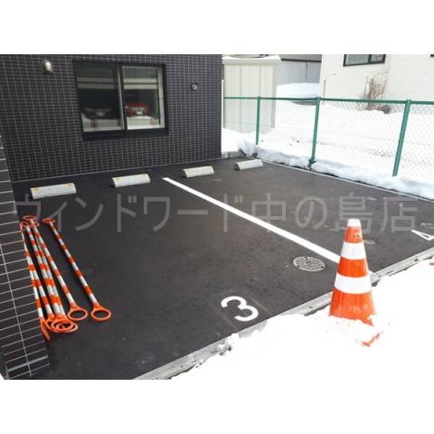 駐車場　詳細は、ウィンドワード中の島店までご相談下さい。