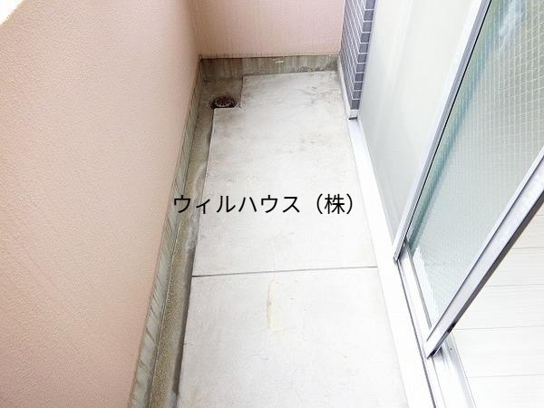 バルコニー　南向きバルコニー！