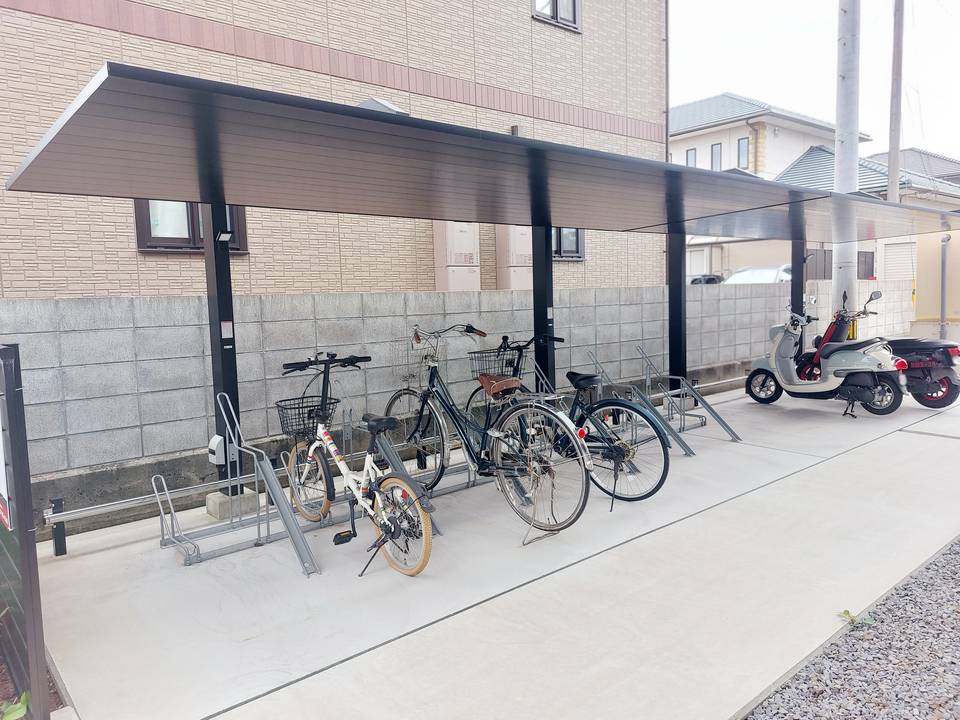駐車場　駐輪場