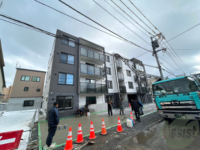 建物外観　白石区菊水１条「ＣＯＬＯＲＥ　ＳＷ．ＫＩＫＵＳＵＩ」