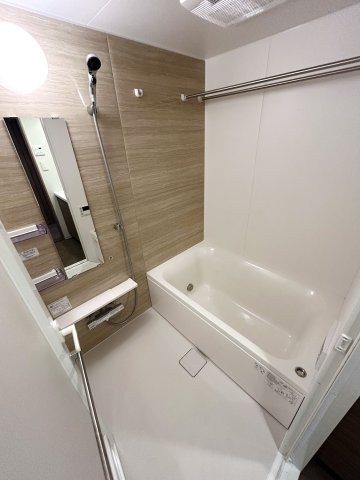 バス・シャワールーム　別タイプ部屋　参考写真ですお風呂です
