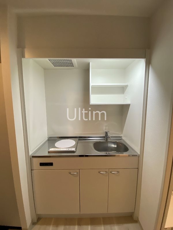 キッチン　※同タイプの他のお部屋です