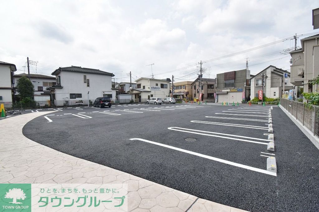 駐車場　駐車場