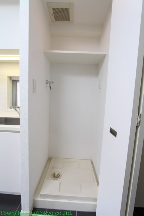 その他設備　洗濯機置き場