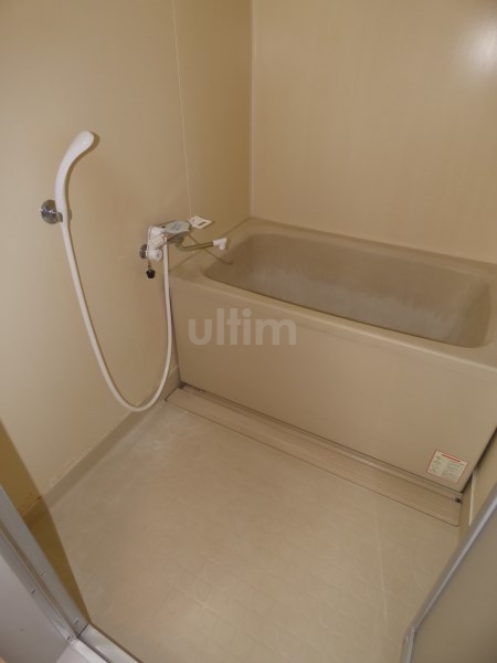バス・シャワールーム　※他のお部屋です、ご参考までに