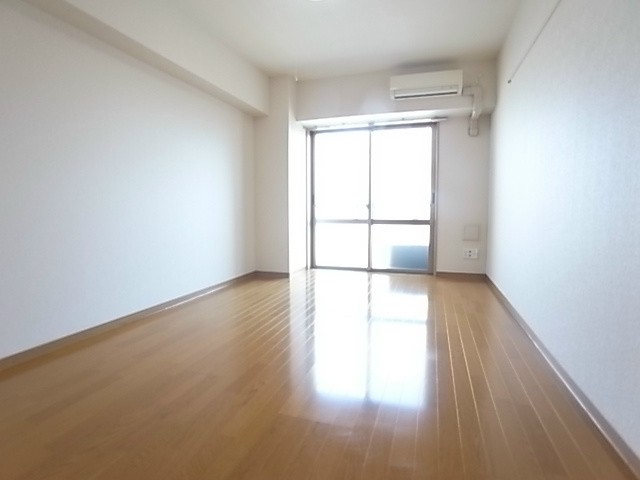 居室・リビング　別部屋
