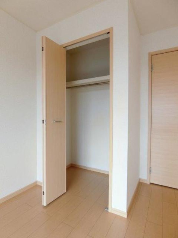 収納　図面と現状に相違がある場合には現状を優先