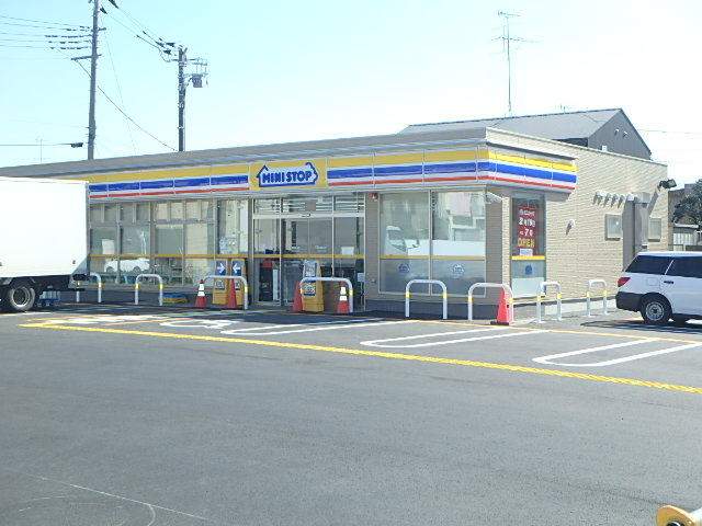 コンビニ　ミニストップ（コンビニ）まで2243m