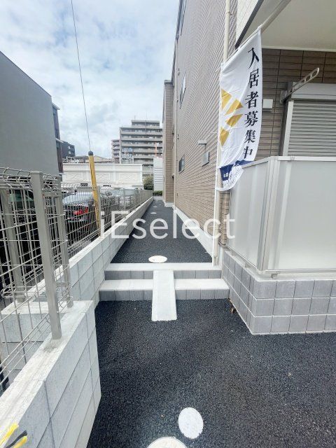 エントランス　建物入り口部分です