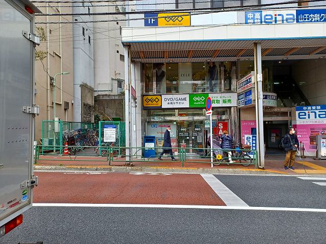 レンタルビデオ　ゲオ 大森駅西口店（レンタルビデオ）まで333m