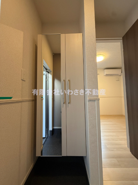 玄関　同タイプ別部屋参考写真