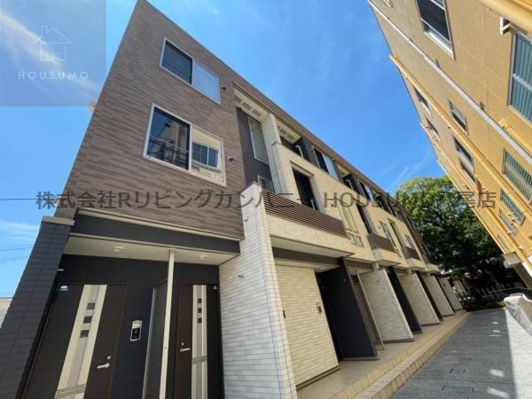 建物外観　外観は落ち着いています