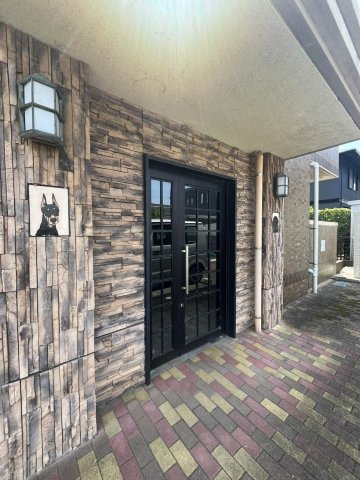 エントランス　清潔なエントランスです★