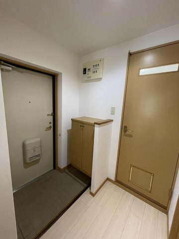 玄関　きれいな玄関です♪