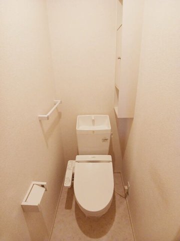 トイレ　シンプルで使いやすいトイレです