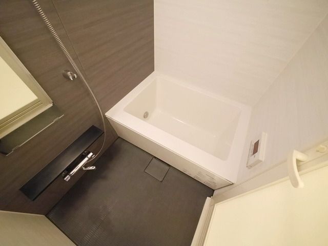 バス・シャワールーム　★綺麗なバスルームです★