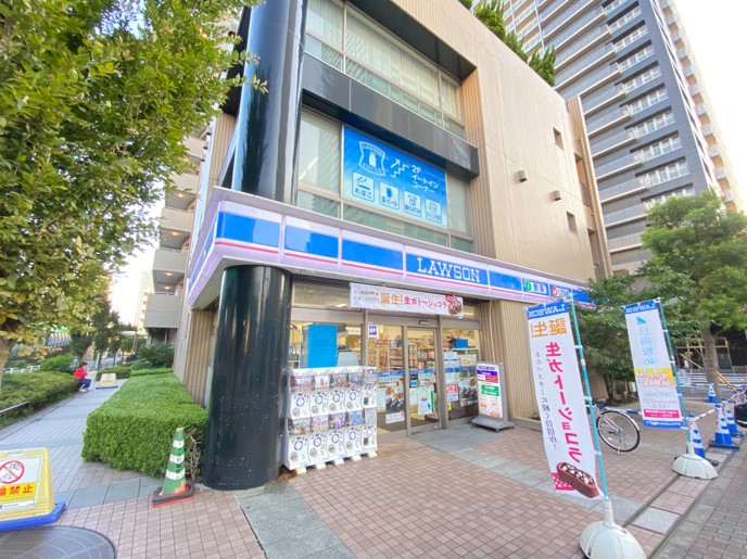 コンビニ　ローソン 月島駅前店（コンビニ）まで134m